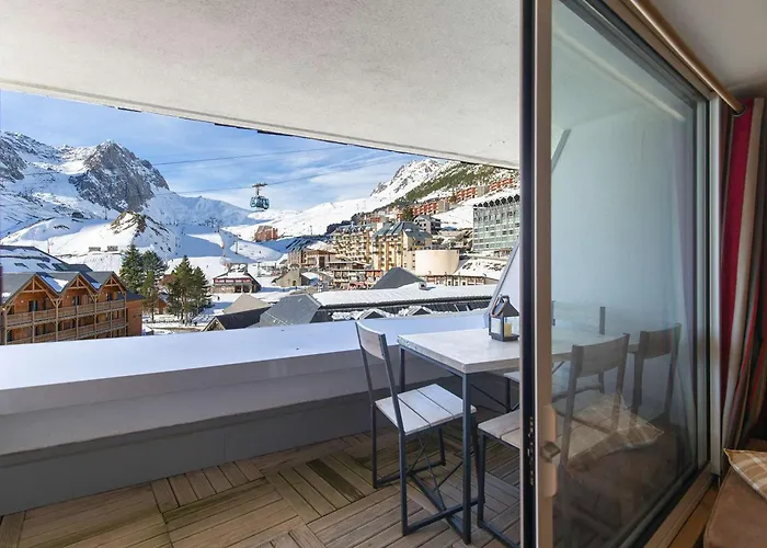 4 Pers Deco Montagne Proche Pistes - Fr-1-404-361 Appartement